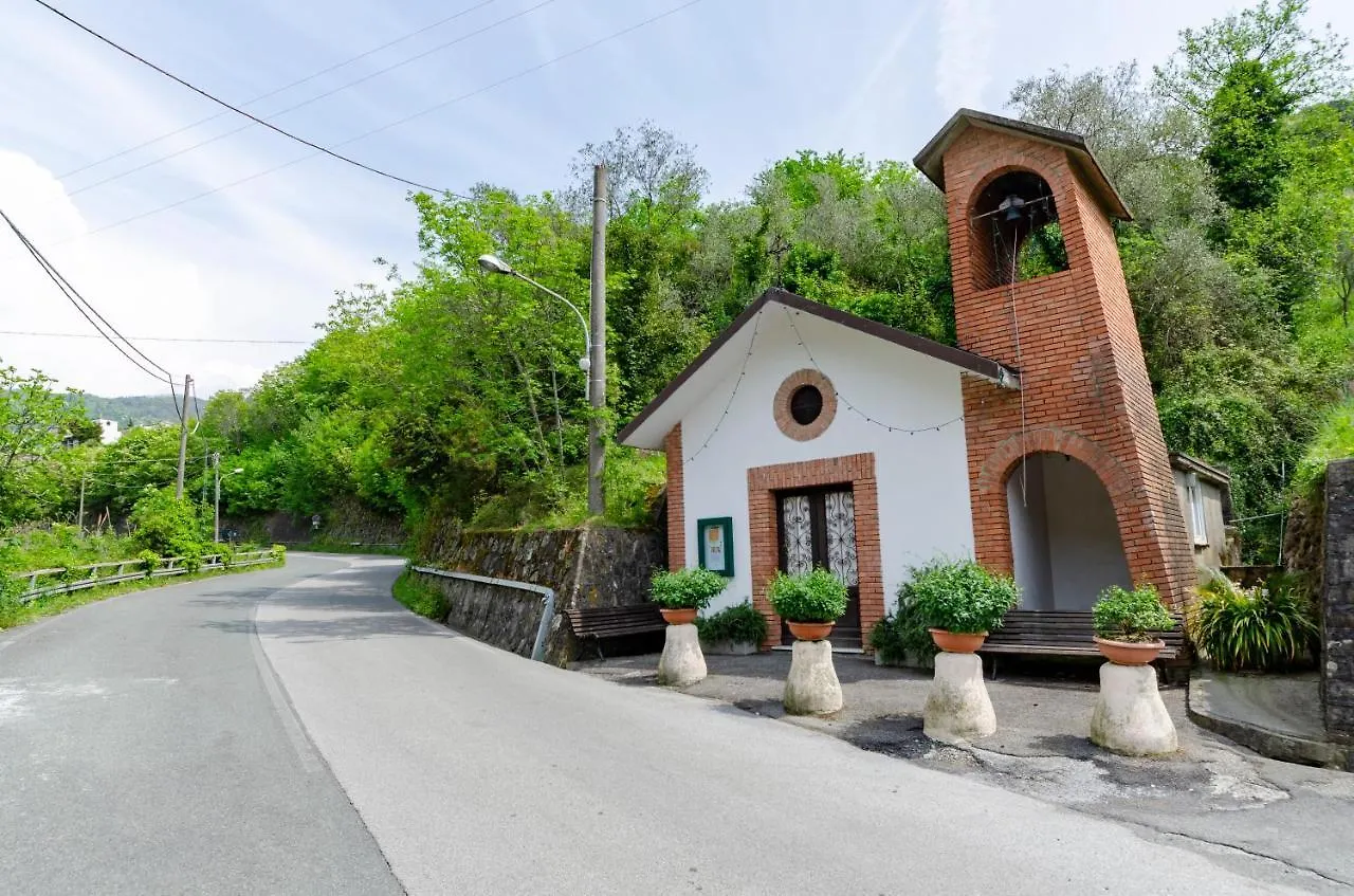 Joivy Family Flat With 3 Balconies, 10 Min To Beach Moneglia 0*,  Italy