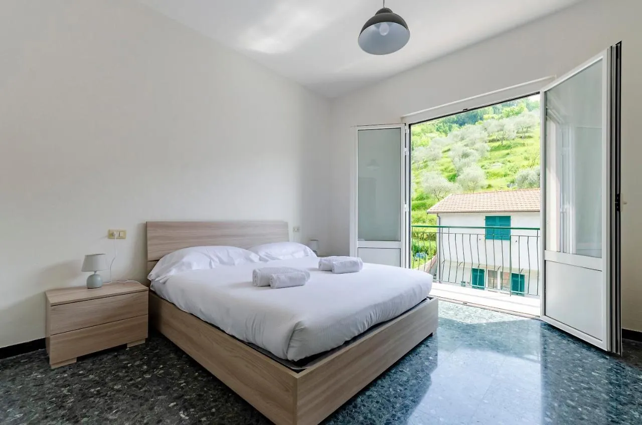 Joivy Family Flat With 3 Balconies, 10 Min To Beach Moneglia Itália