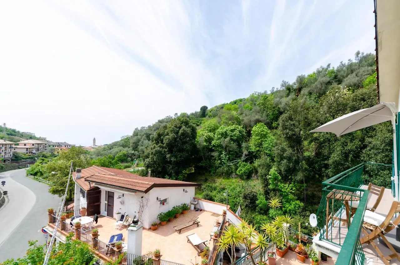 Joivy Family Flat With 3 Balconies, 10 Min To Beach Moneglia Apartamento